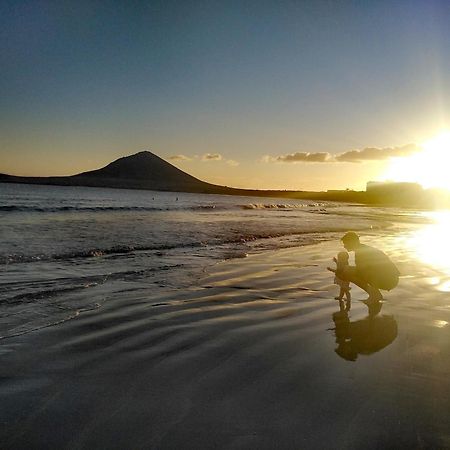 Alquilaencanarias El Medano Beach 1 Bagian luar foto